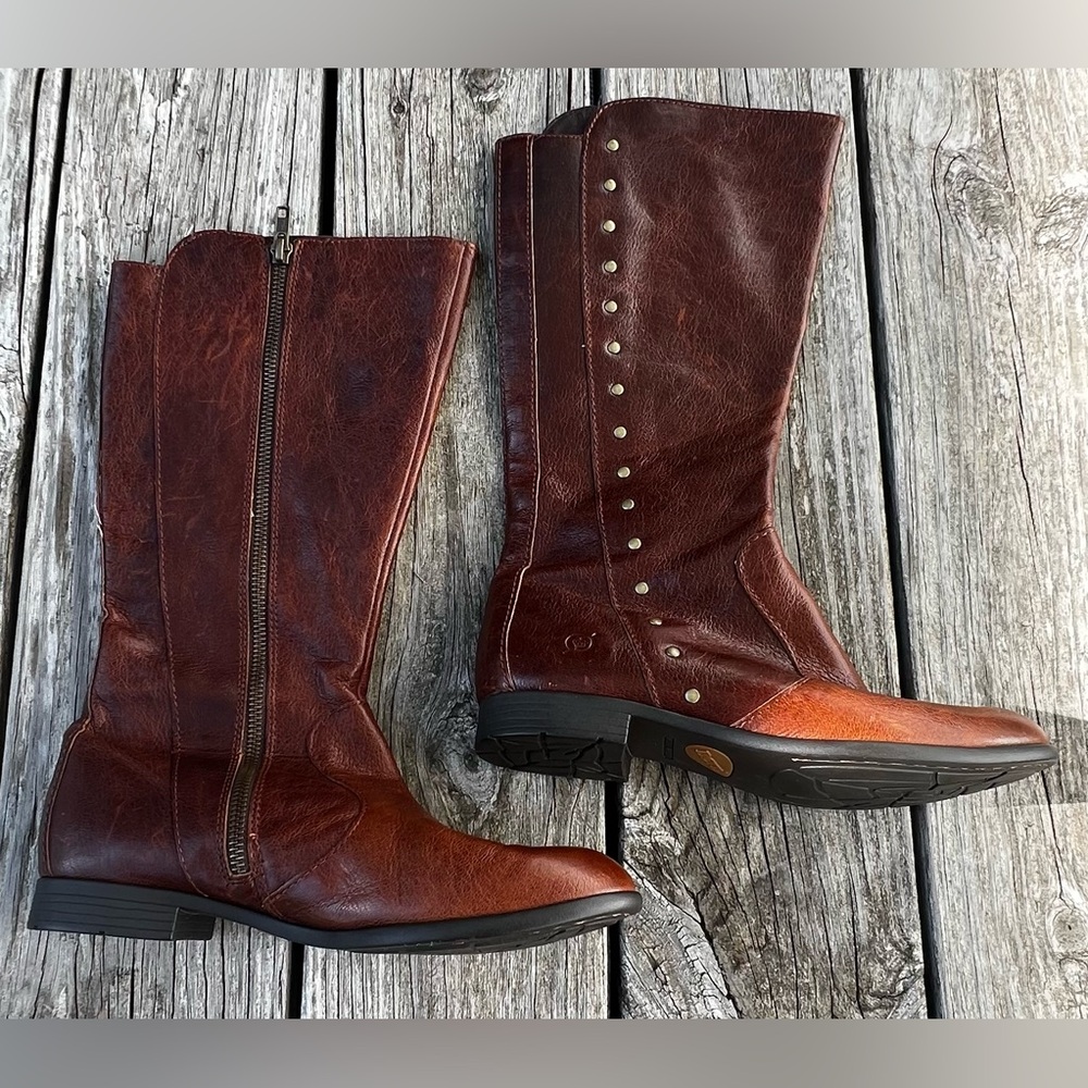 BORN AMILA STUDDED WITH ZIPPER BOOTS BROWN LEATHER WOMENS SIZE 7.